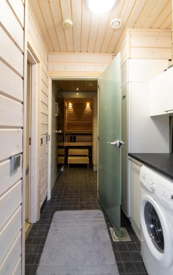 Ettomies II Guest House Akaslompolo Ngoại thất bức ảnh